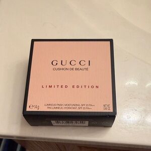 Gucci Cushion de Beauté Limited Edition - Soft Pink